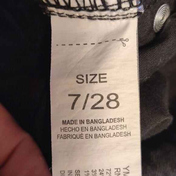 YMI Black Sustainable High Rise Flap Pocket Bootcut Jeans Size 7 / 28 - Picture 14 of 16